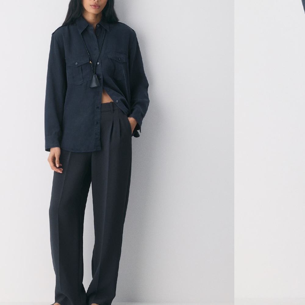 Aritzia Dark Blue Wide Leg Pants